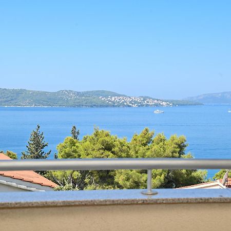 Sunny Place With Sea View Trogir Buitenkant foto