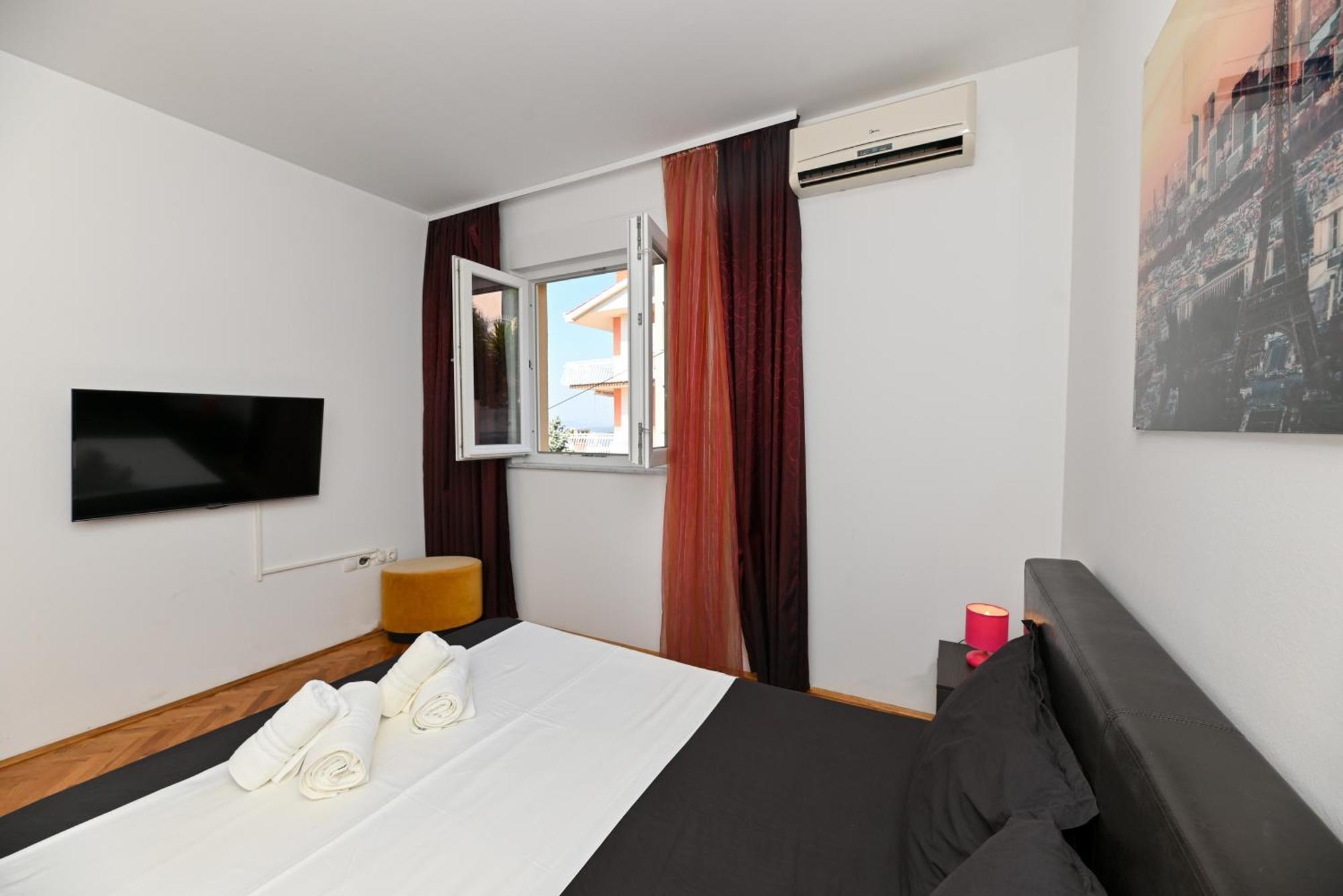 Sunny Place With Sea View Trogir Buitenkant foto